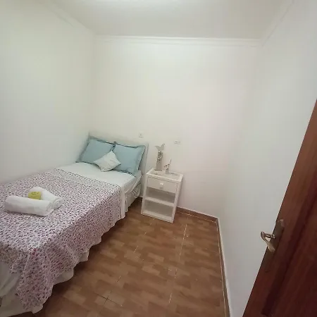 Homestay Clavelina Economy